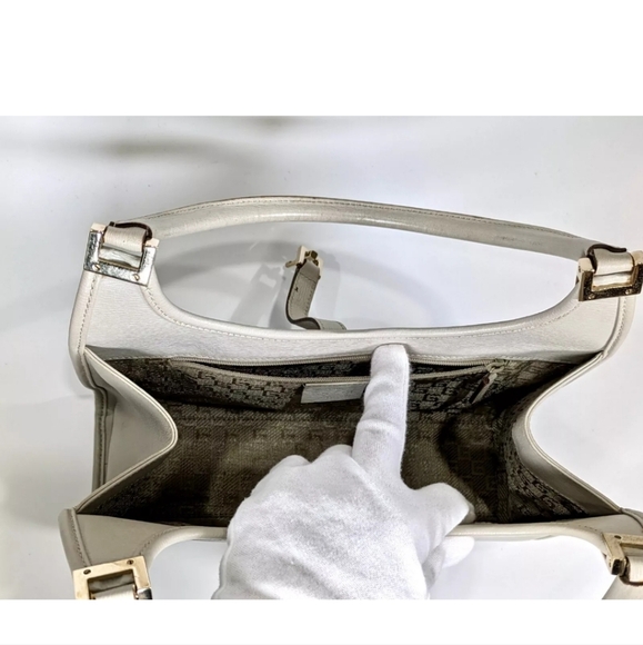 GUCCI Gray Jackie Hand Bag with Piston Lock Accent! - Picture 14 of 15